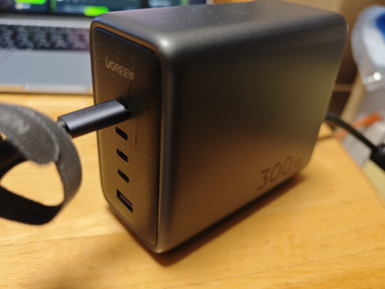 UGREEN nexode 300W充電器
プライムセールで19,980円が13,985円。
